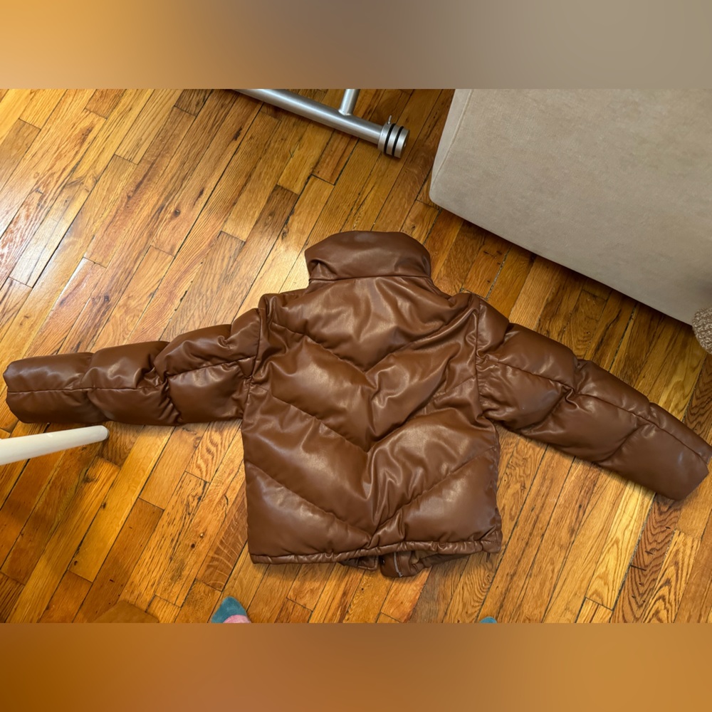Aritzia Wilfred Cloud Puff Vegan Leather in Cognac - Picture 2 of 8